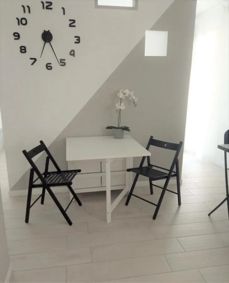 Damaste' Casa Vacanze Pachino Apartamento 0*,  Itália