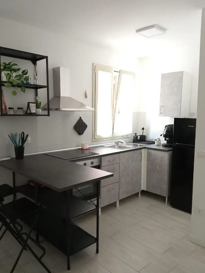 Damaste' Casa Vacanze Pachino Apartamento 0*,  Itália