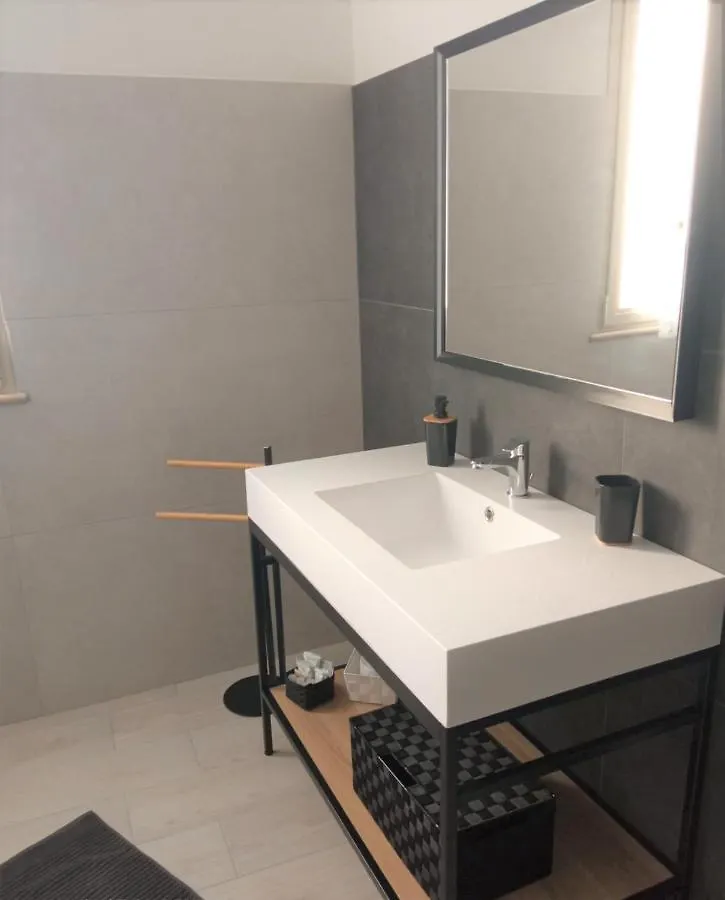 Damaste' Casa Vacanze Pachino Apartment 0*,